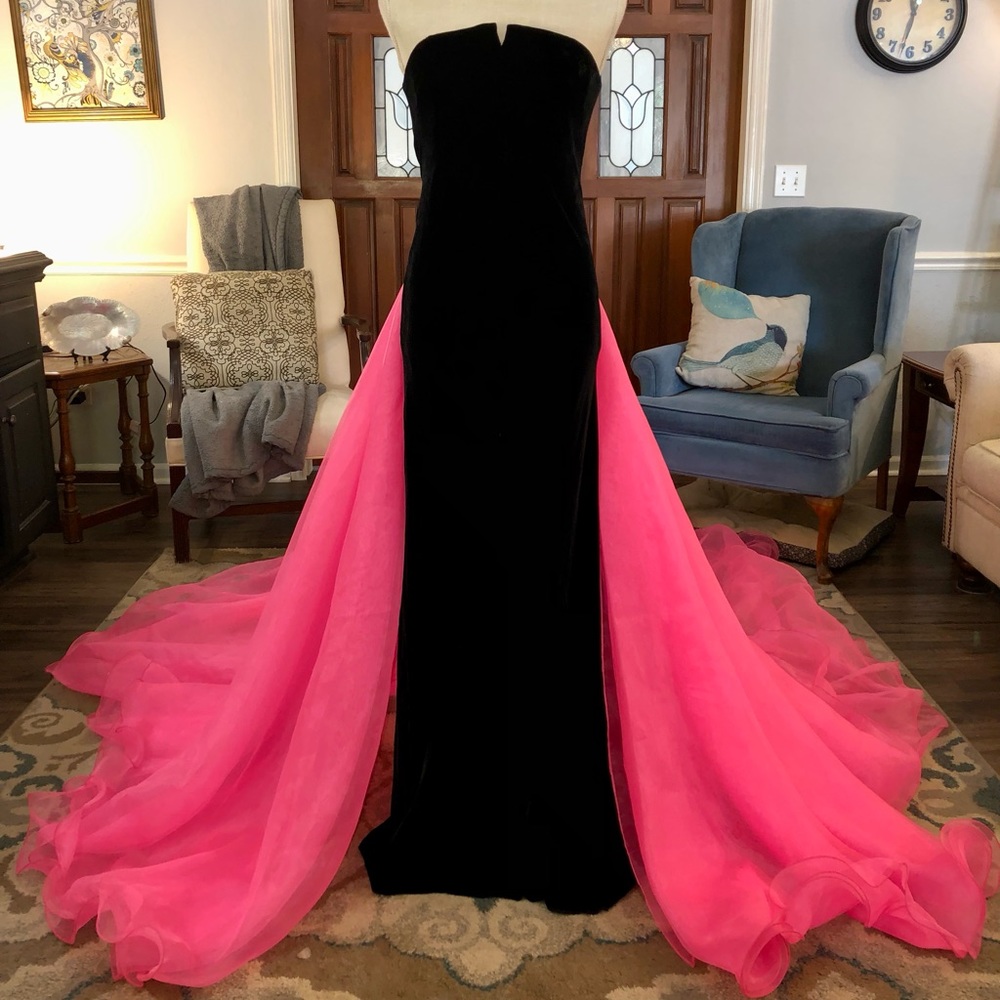 ❗️SOLD❗️Sz 8 Black Velvet Ralph Lauren with Overskirt